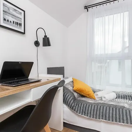 Poludniowa Przystan Debki By Noclegi Renters Eksteriør bilde